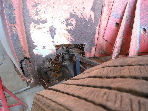 Drivers Side Rear Wheel Well.jpg